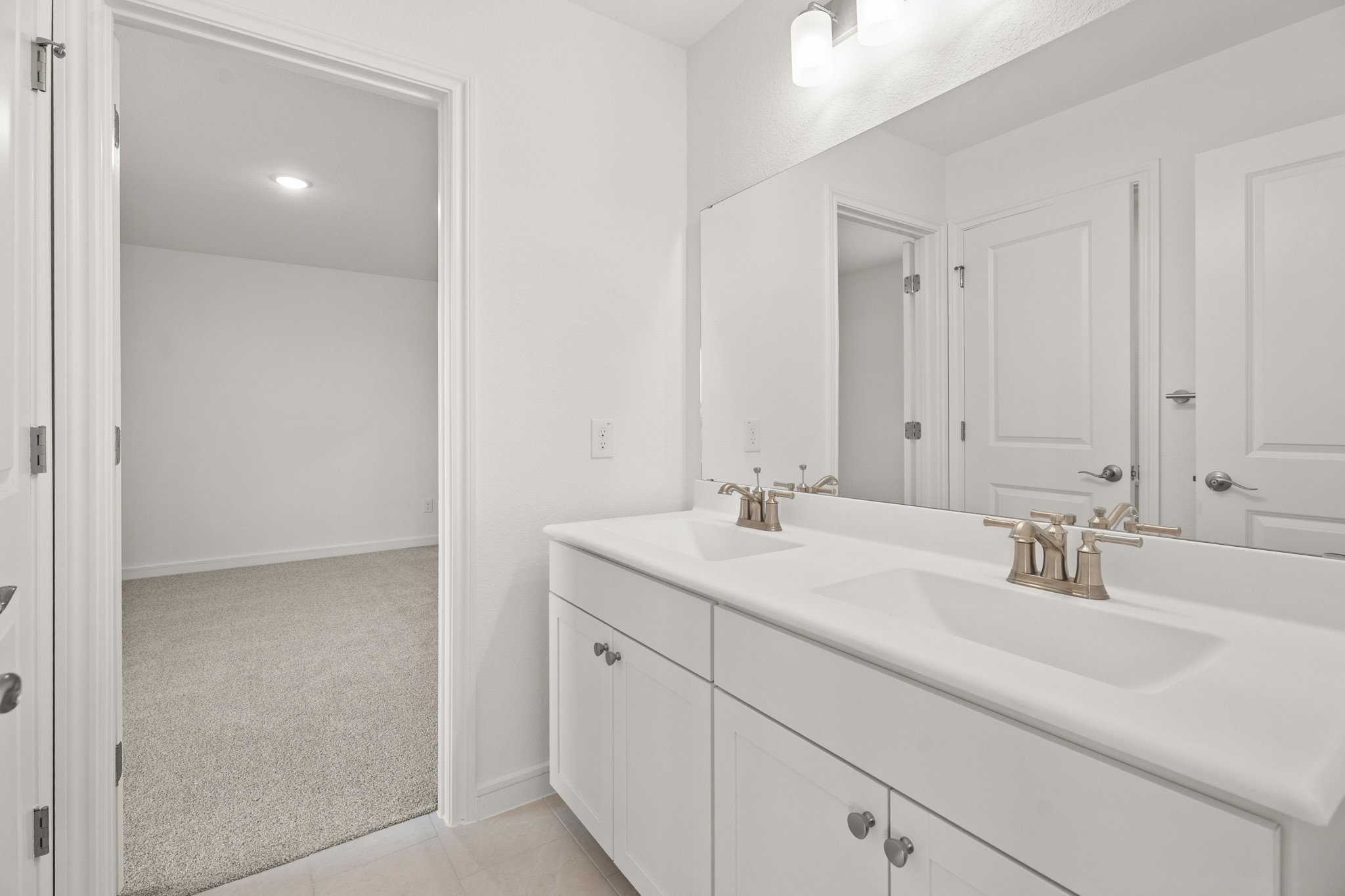 2819 Clapbread Lane Rosenberg, TX 77471 - Photo 19 of 45 Bedroom 2/3 bath (*Photo not of actual home and used for illustration purposes only.)