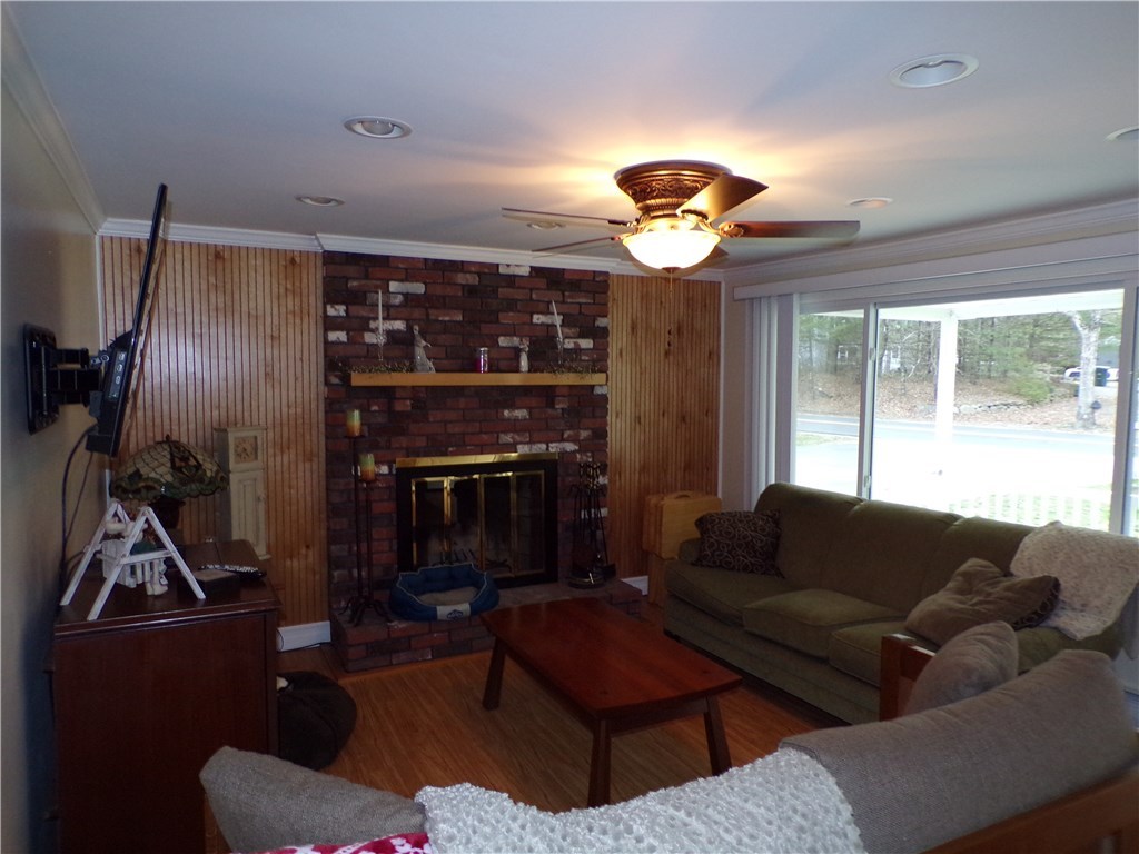 630 Matteson Road Coventry, RI 02816 - Photo 5 of 40