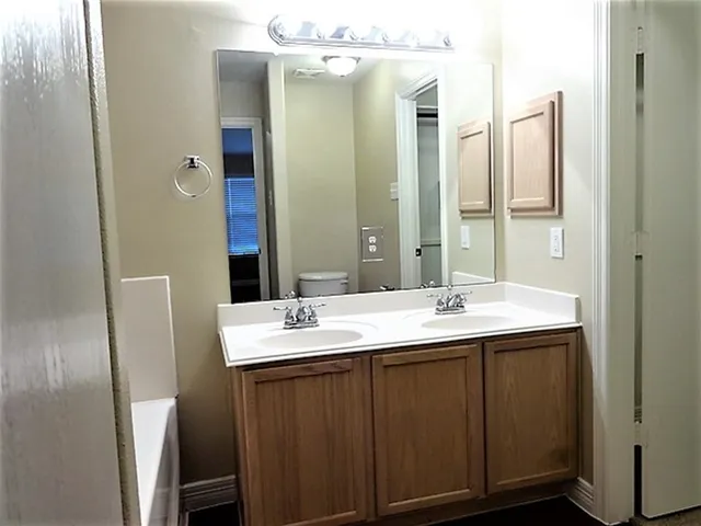 $2,065 | 19072 Hammer Lane, Porter, TX 77365