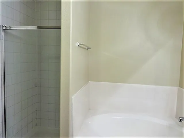 $2,065 | 19072 Hammer Lane, Porter, TX 77365