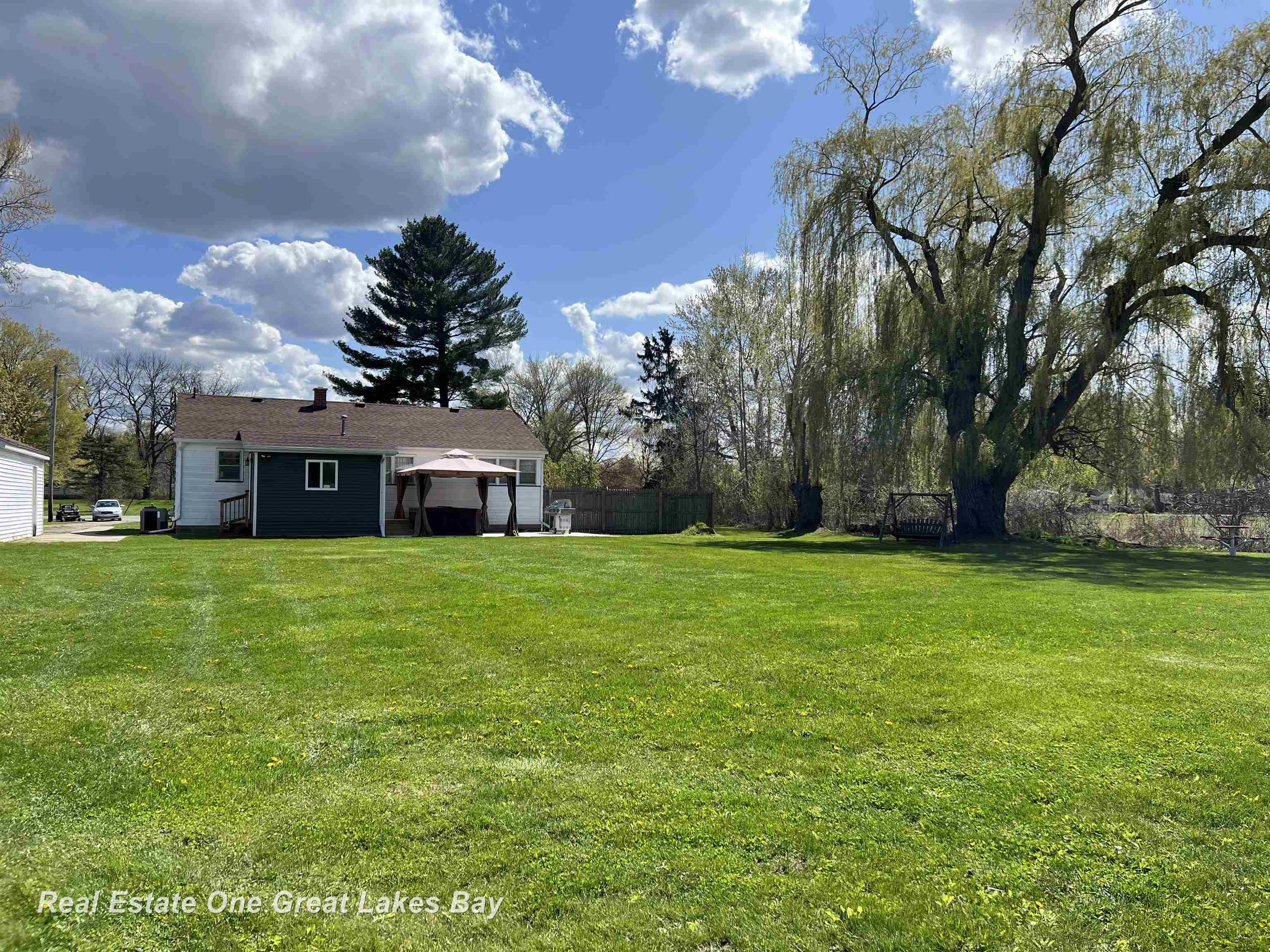 2675 Gabel Road Saginaw, MI 48601 - Photo 20 of 21 Gallery Image 20