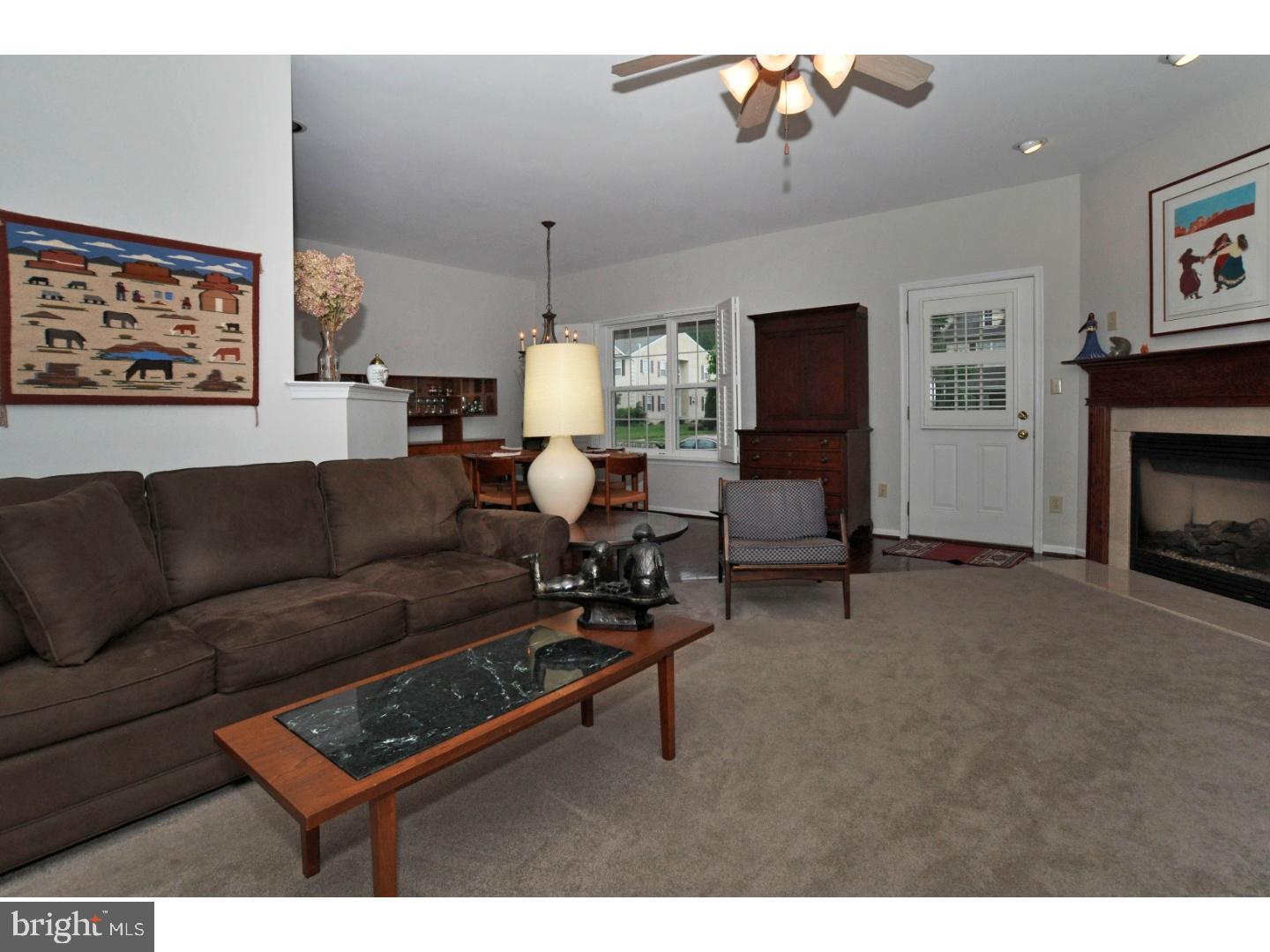 480 Buchanan Road Perkasie, PA 18944 - Photo 2 of 21 Living Room