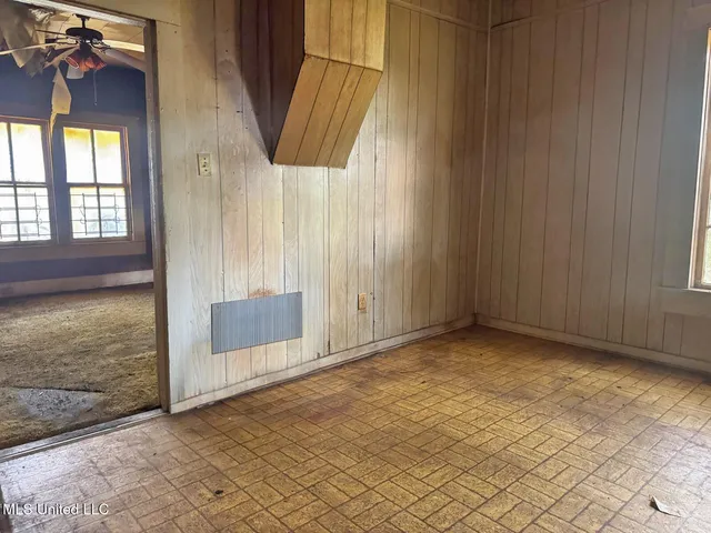 $33,000 | 724 East Cherokee Street, Brookhaven, MS 39601