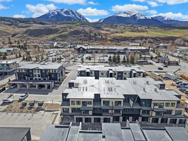 $1,058,000 | 740 Blue River Parkway, Unit E11, Silverthorne, CO 80498