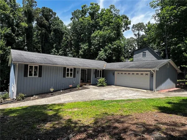$580,000 | 5611 High Harbor Court, Gainesville, GA 30504
