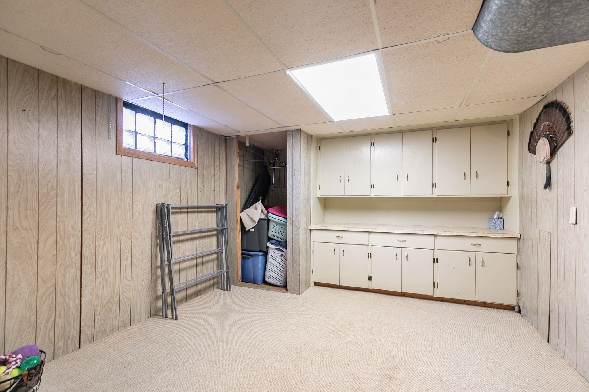 913 North Harriman Street Appleton, WI 54911 - Photo 30 of 43