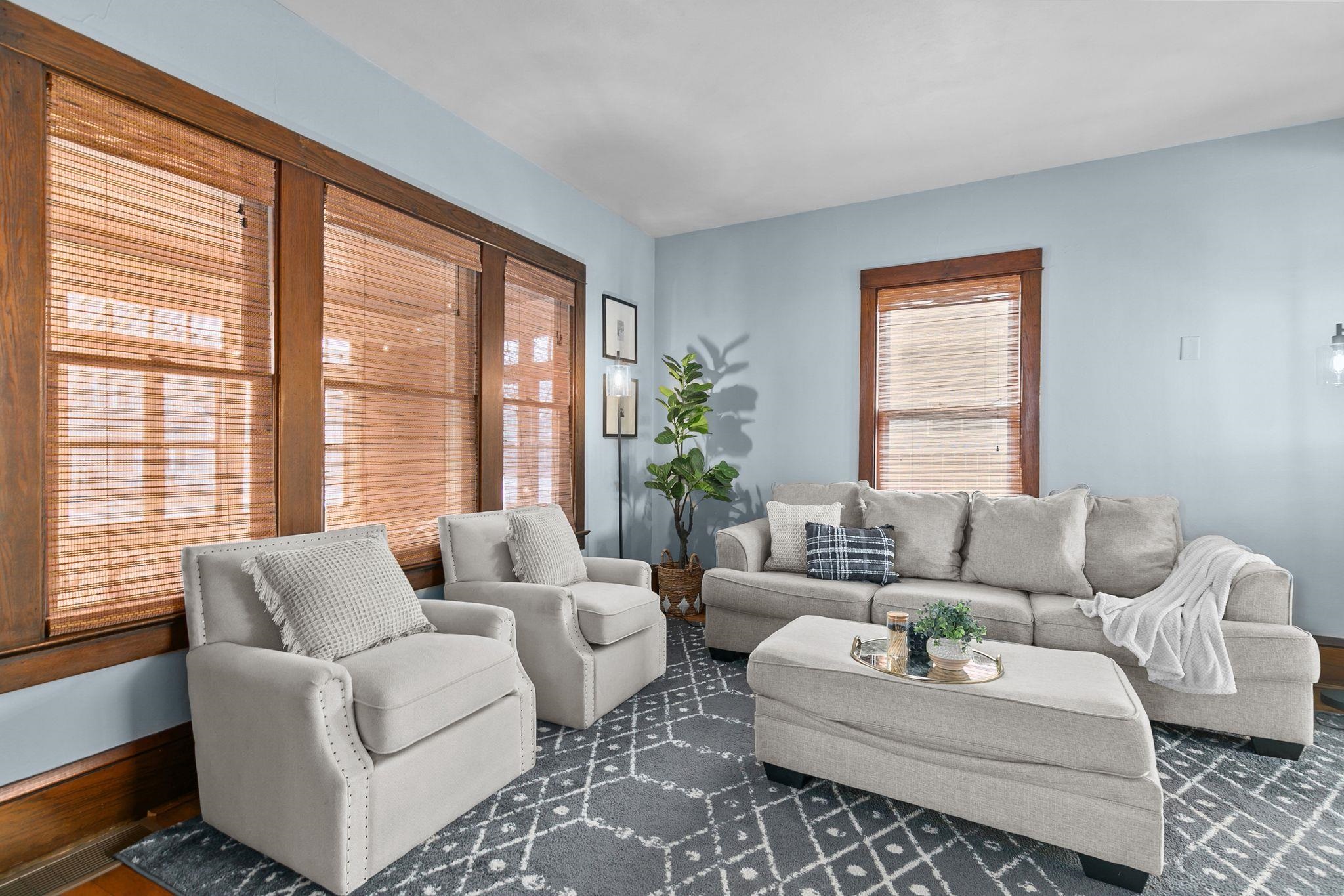 913 North Harriman Street Appleton, WI 54911 - Photo 5 of 43