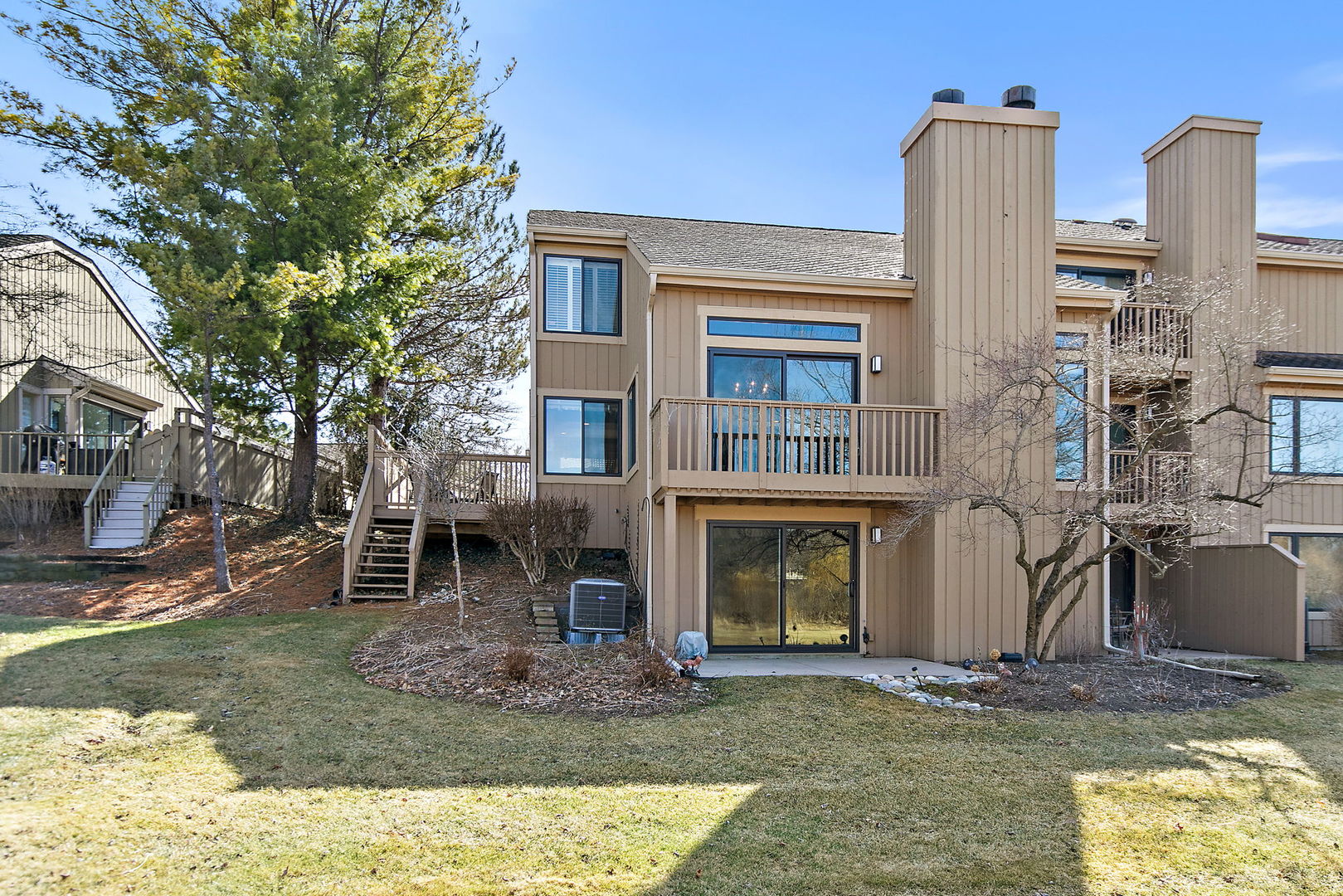 814 Oak Hill Road Lake Barrington, IL 60010 - Photo 37 of 59 a backyard of a house with yard fire pit and outdoor seating