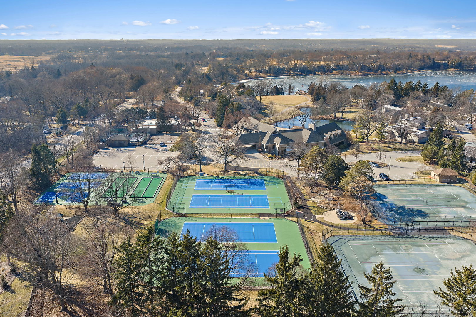 814 Oak Hill Road Lake Barrington, IL 60010 - Photo 53 of 59