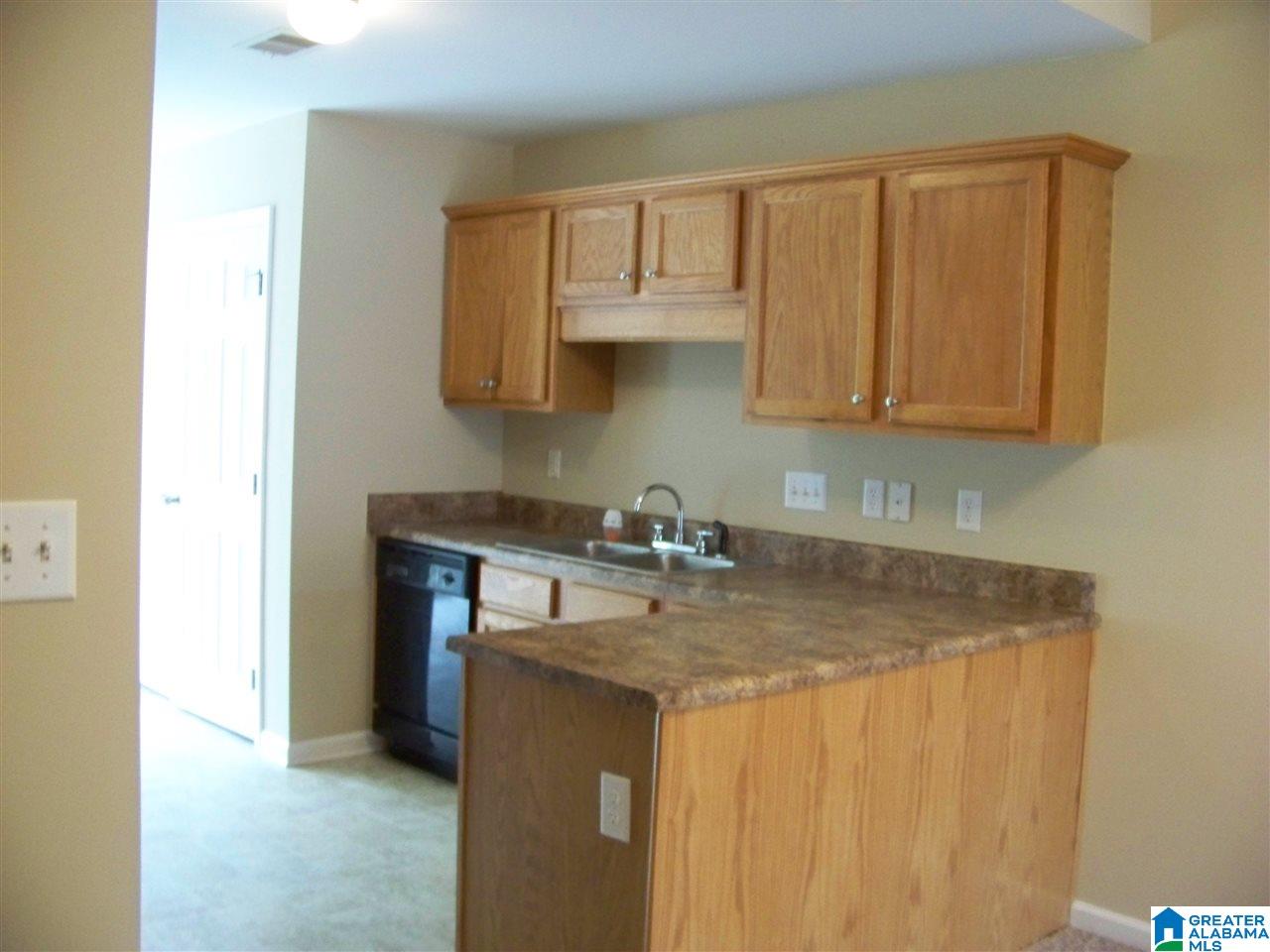 3061 Summit Lane Fultondale, AL 35068 - Photo 7 of 21