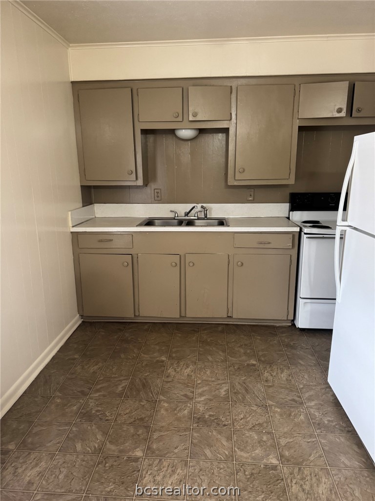 3180 Cain Road, Unit 136 College Station, TX 77845 - Photo 3 of 7