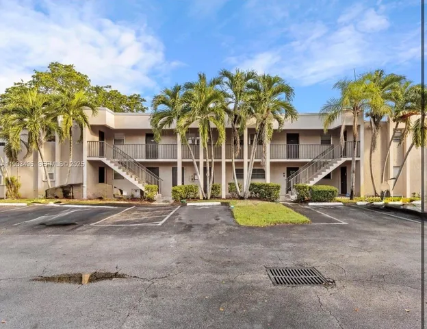 $2,550 | 8511 Old Country Manor, Unit 408, Davie, FL 33328