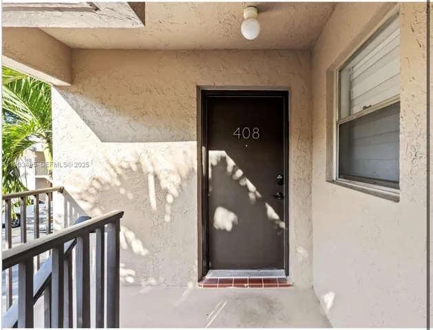 $2,550 | 8511 Old Country Manor, Unit 408, Davie, FL 33328