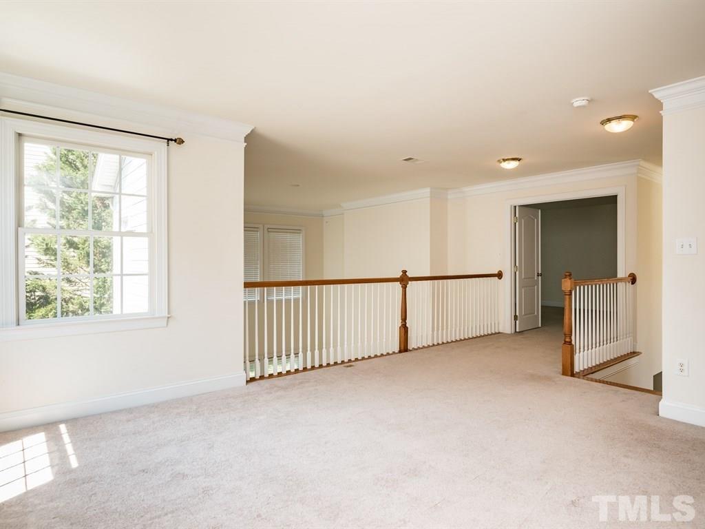 11632 Broadfield Court Raleigh, NC 27617 - Photo 15 of 25 Gallery Image 15