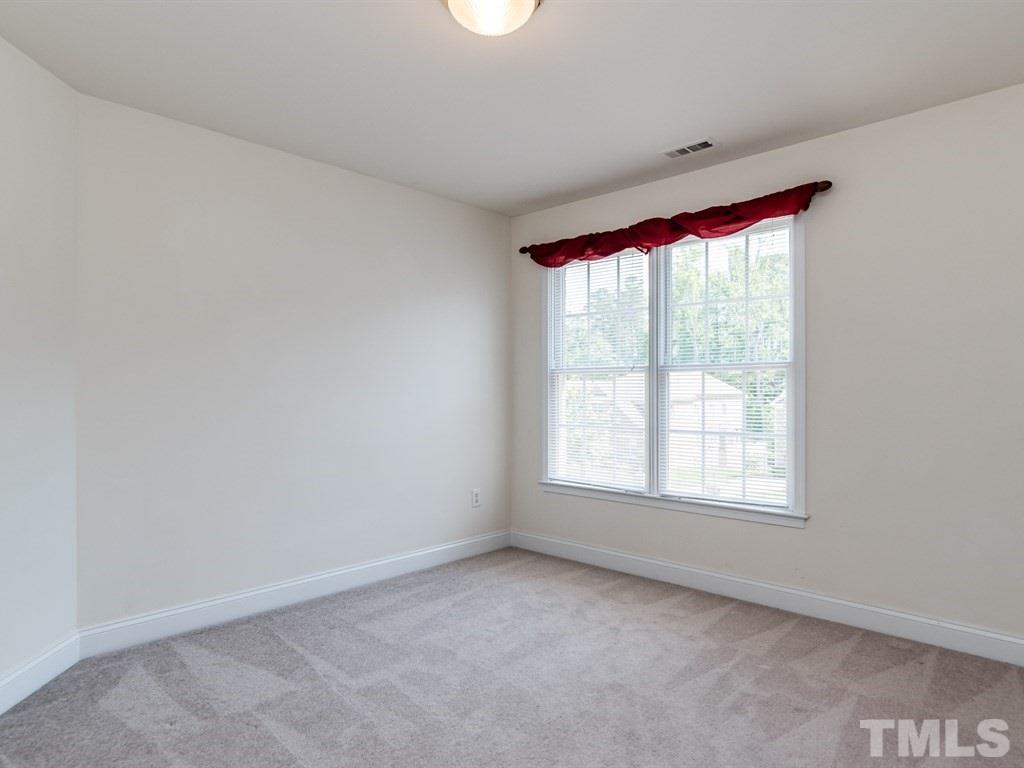 11632 Broadfield Court Raleigh, NC 27617 - Photo 18 of 25 Gallery Image 18