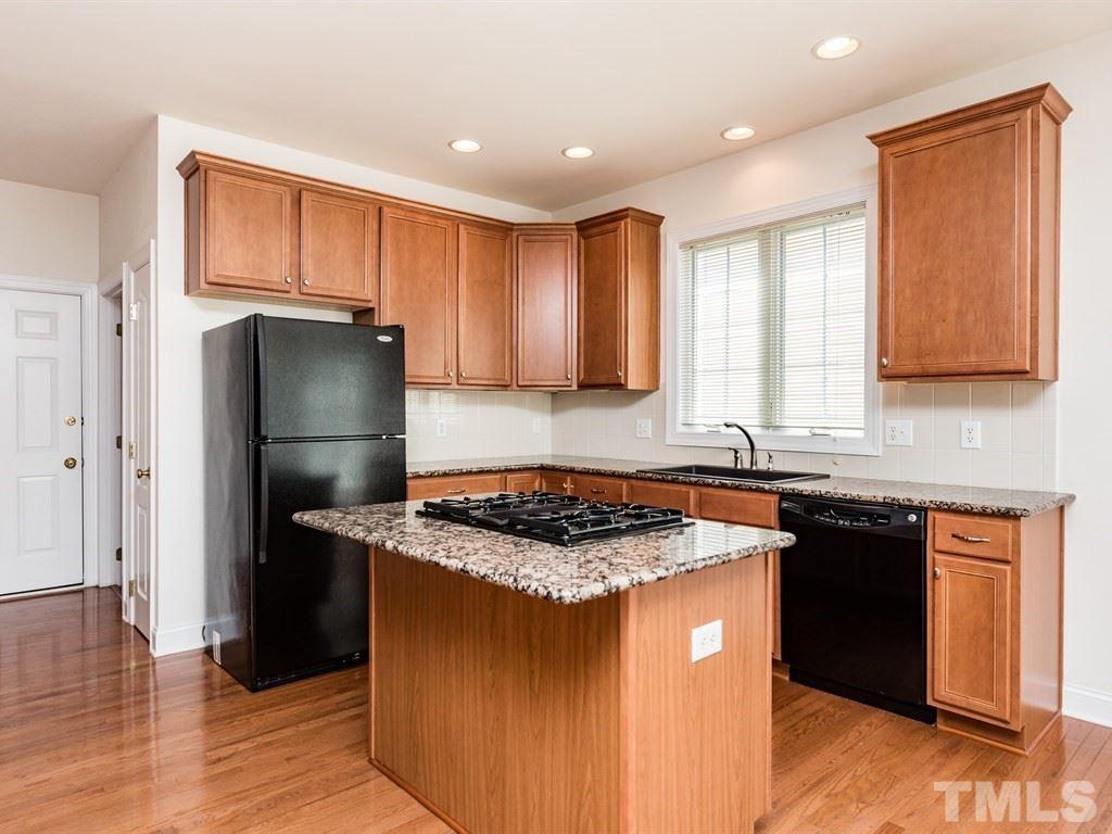 11632 Broadfield Court Raleigh, NC 27617 - Photo 10 of 25 Gallery Image 10