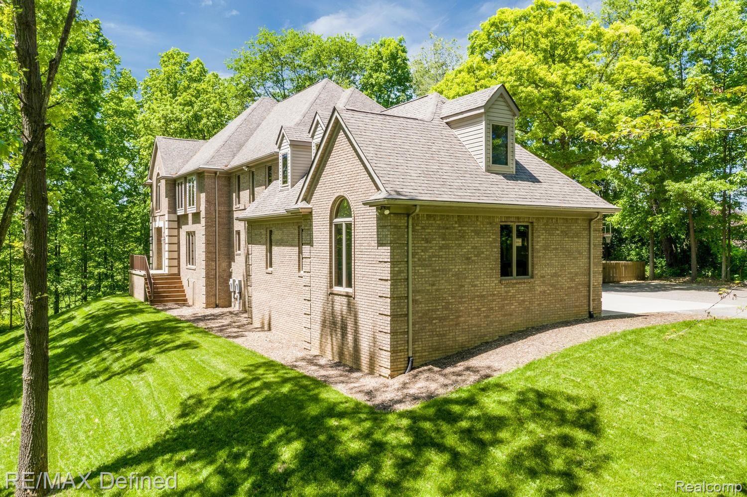 2222 Hosner Road Oxford, MI 48370 - Photo 59 of 60 2222 Hosner Rd Oxford MI 48370-large-009-020-2222 Hosner Drive Oxford-1500x1000-72dpi.jpg