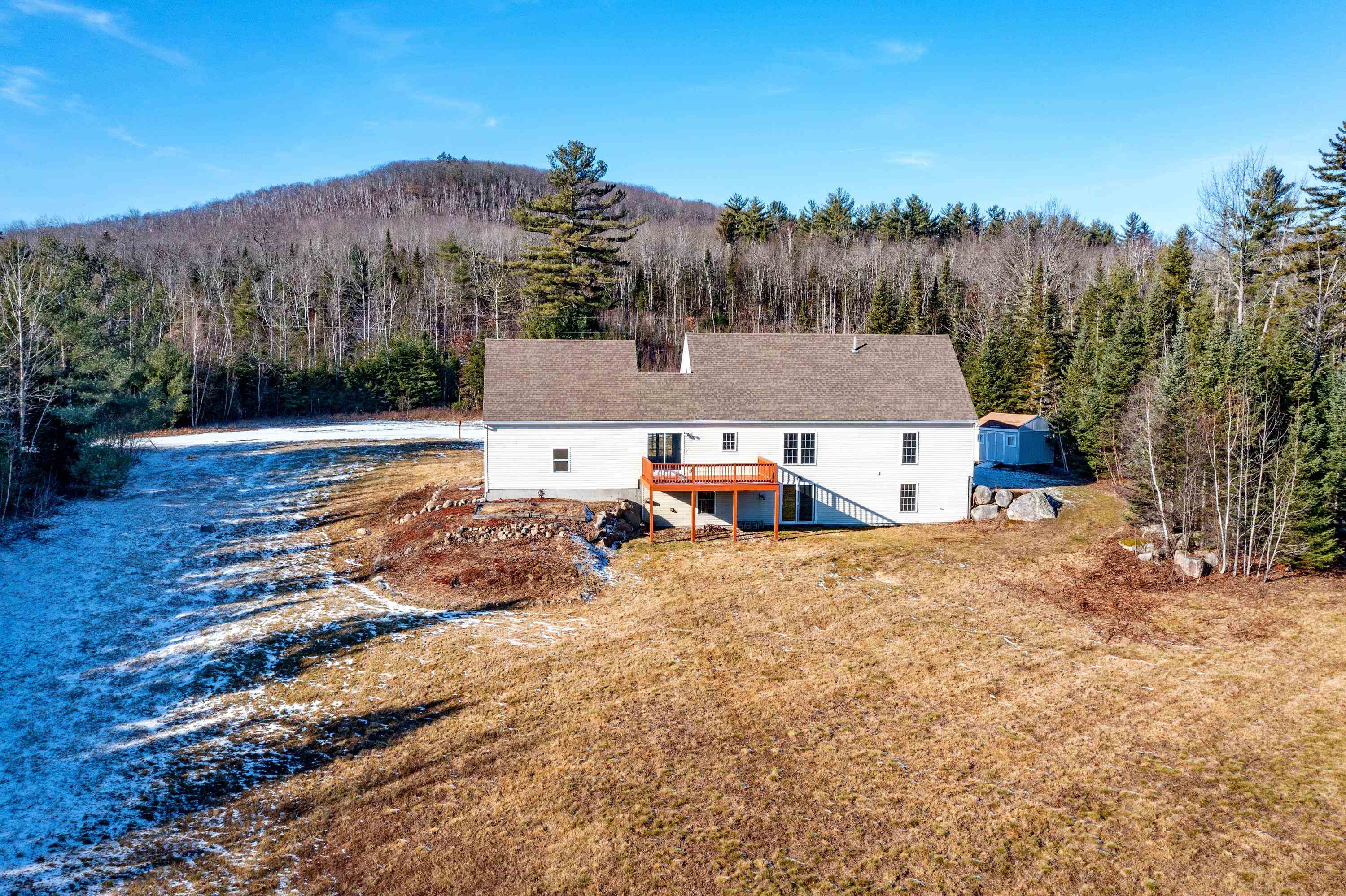 120 Deer Run Road Bethlehem, NH 03574 - Photo 4 of 39