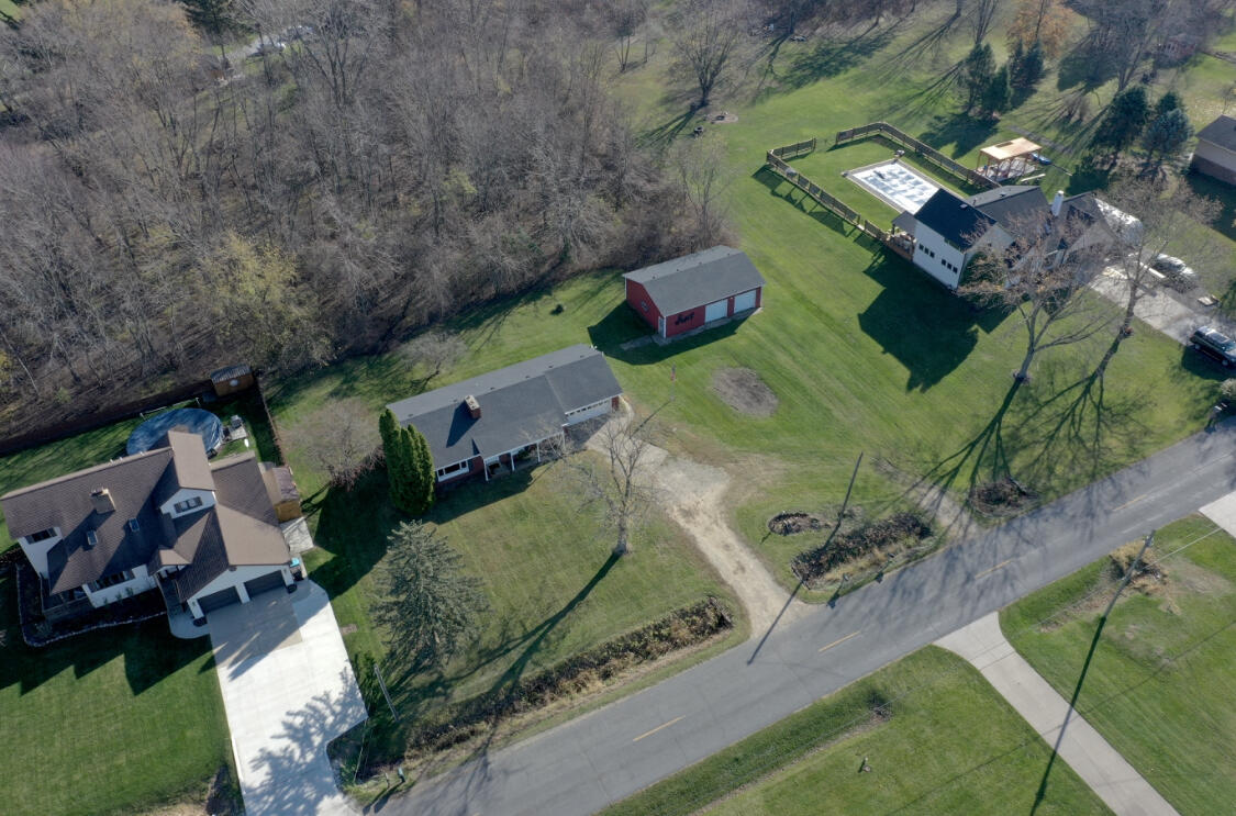 8131 Date Road Bridgman, MI 49106 - Photo 26 of 30 IMG_0204