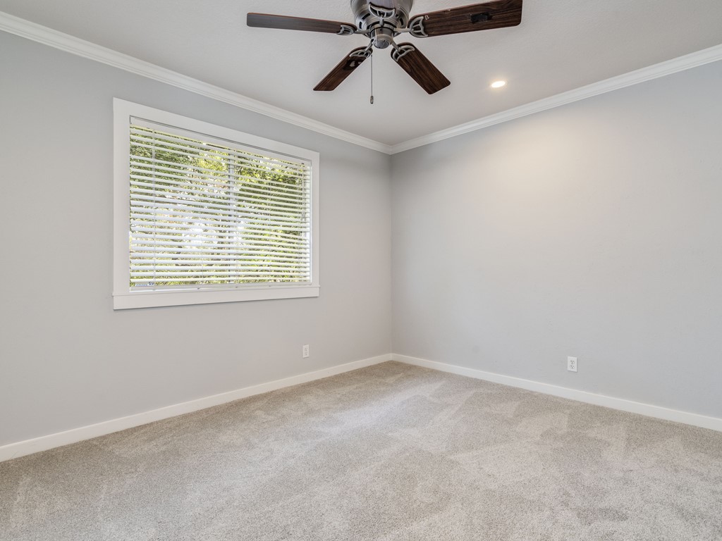 11405 Pyreneese Drive Austin, TX 78759 - Photo 25 of 37