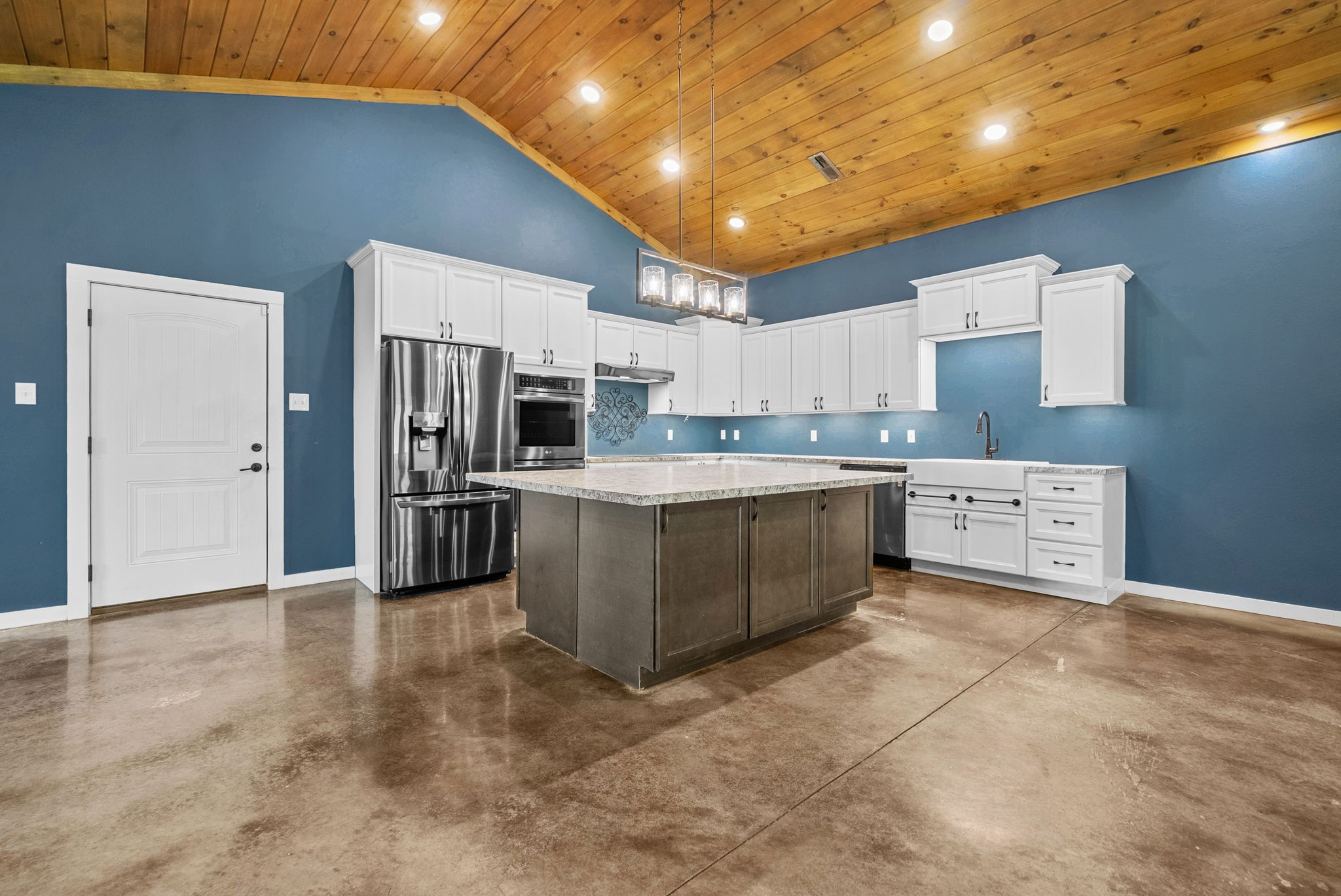 890 Iron Workers Road Clarksville, TN 37043 - Photo 11 of 45