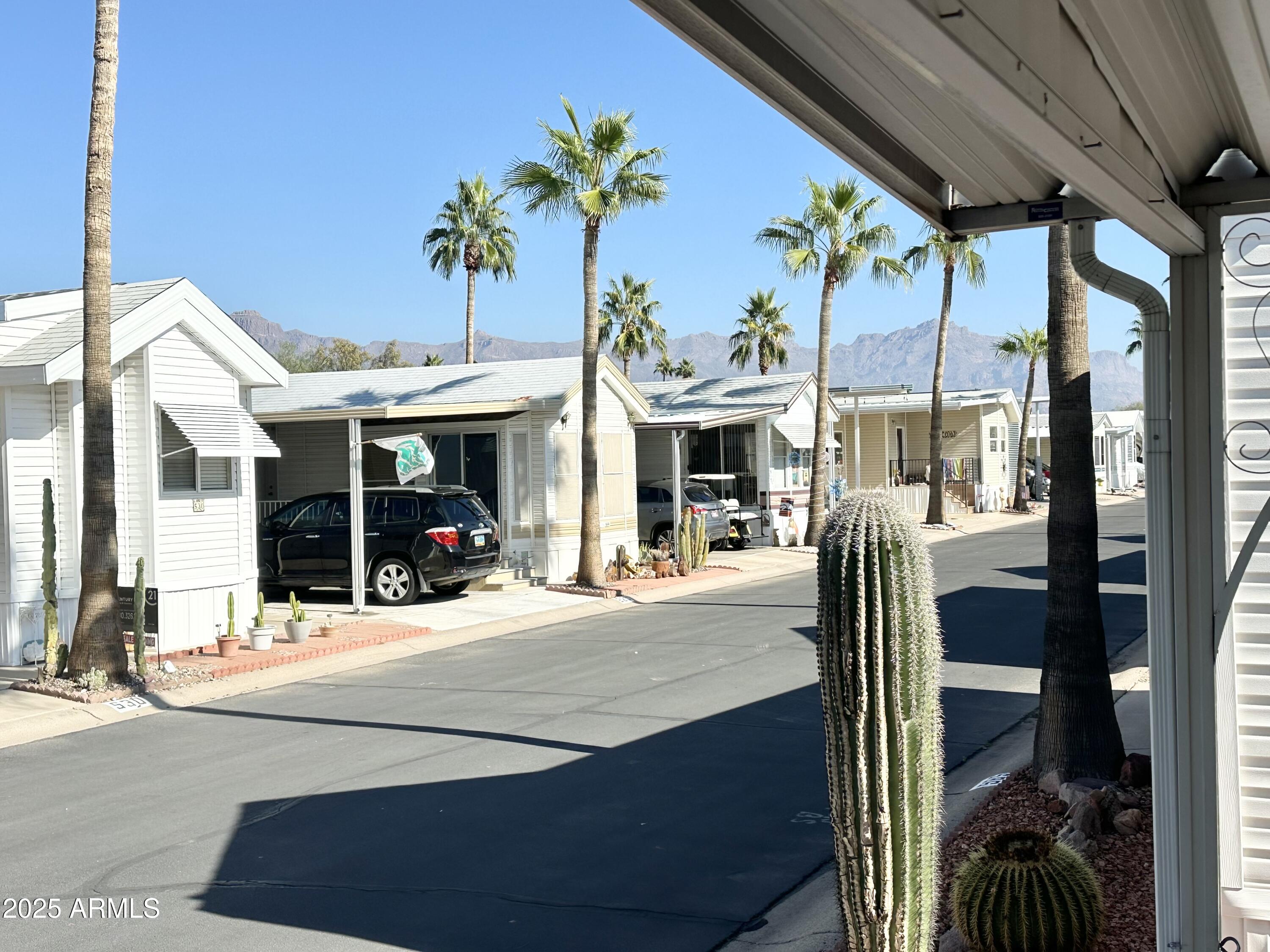 587 South Jasper Drive, Unit 587 Apache Junction, AZ 85119 - Photo 11 of 65 MOUNTAIN VIEWS