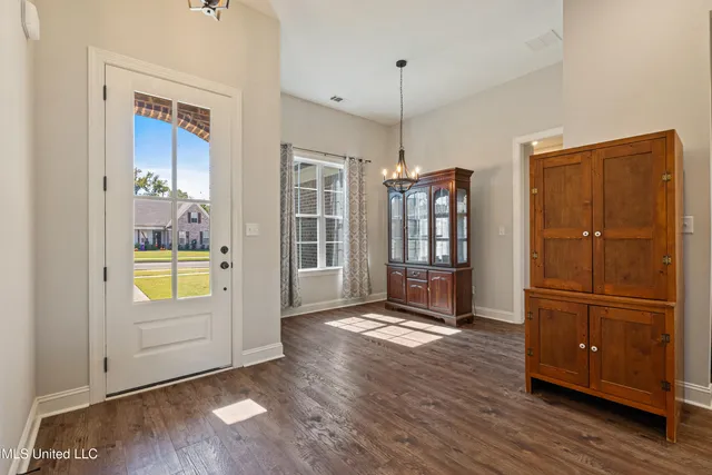 $375,000 | 1544 Clair Circle South, Hernando, MS 38632