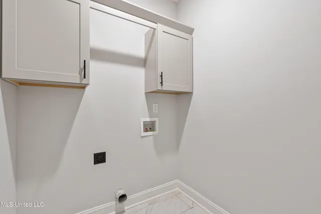 $375,000 | 1544 Clair Circle South, Hernando, MS 38632