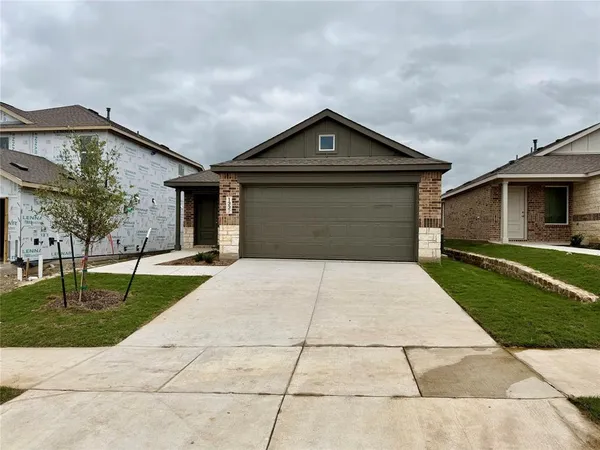 $1,890 | 1332 Alfred Street, Howe, TX 75459