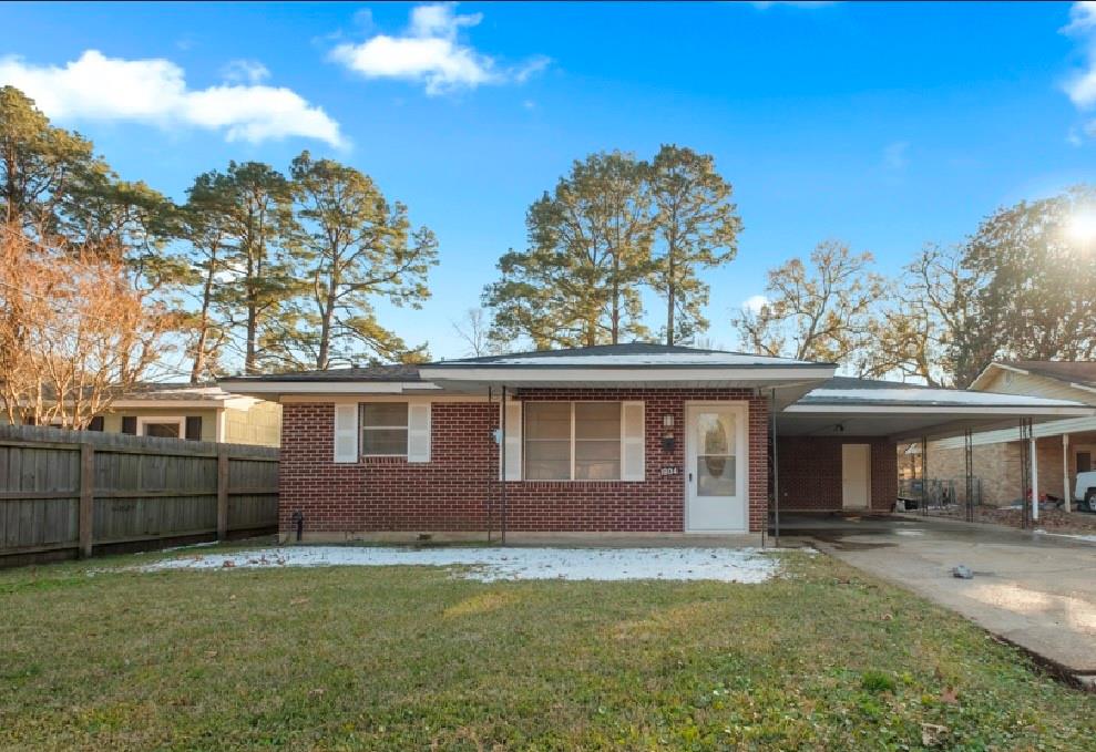 1804 Shannon Road Alexandria, LA 71301 - Photo 1 of 16 Gallery Image 1
