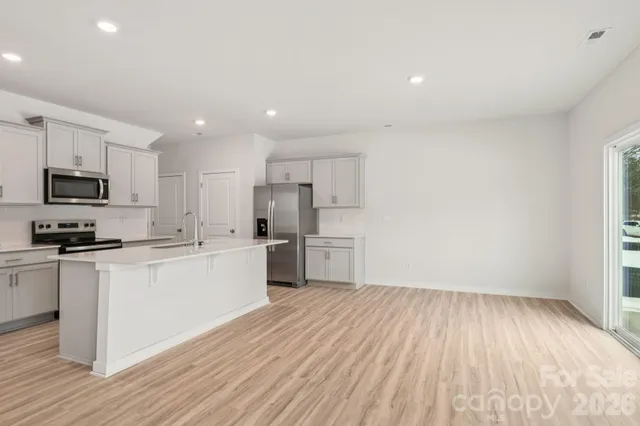 $299,500 | 1443 Mammoth Road, Hickory, NC 28602