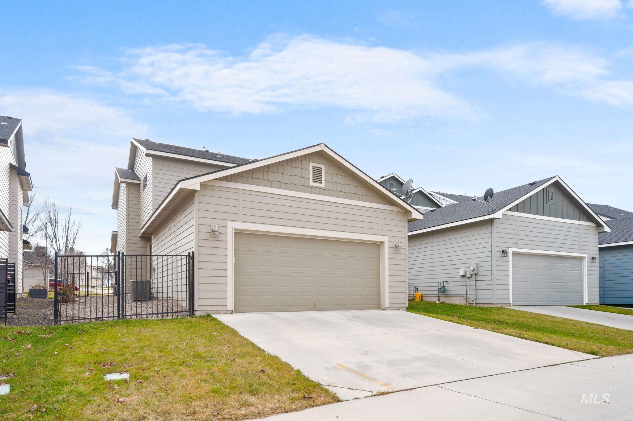 1802 West Heavy Timber Drive Meridian, ID 83642 - Photo 26 of 33