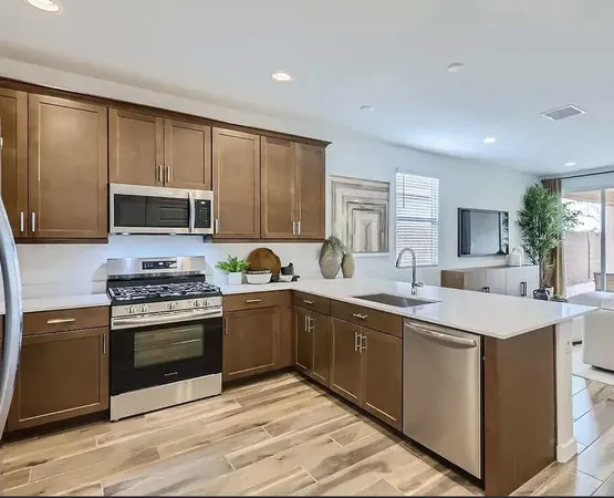 $2,750 | 15756 West Superior Avenue, Goodyear, AZ 85338