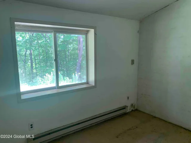 $198,800 | 50 Frieda's Hill Lane, Rensselaerville, NY 12469