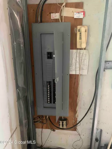 $198,800 | 50 Frieda's Hill Lane, Rensselaerville, NY 12469