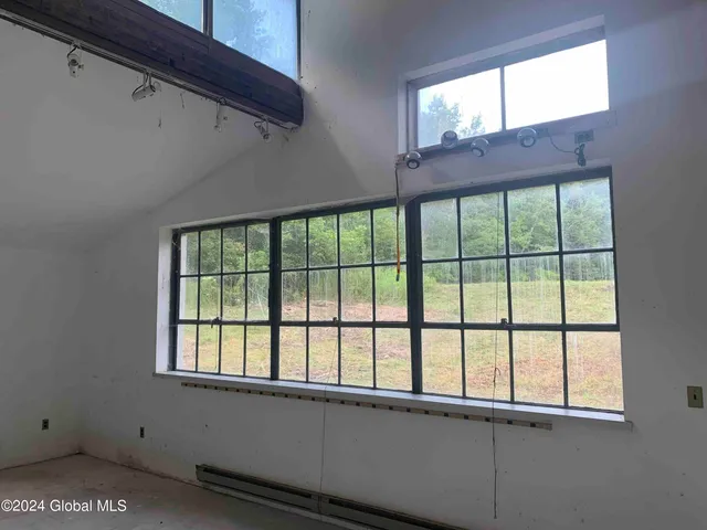 $198,800 | 50 Frieda's Hill Lane, Rensselaerville, NY 12469