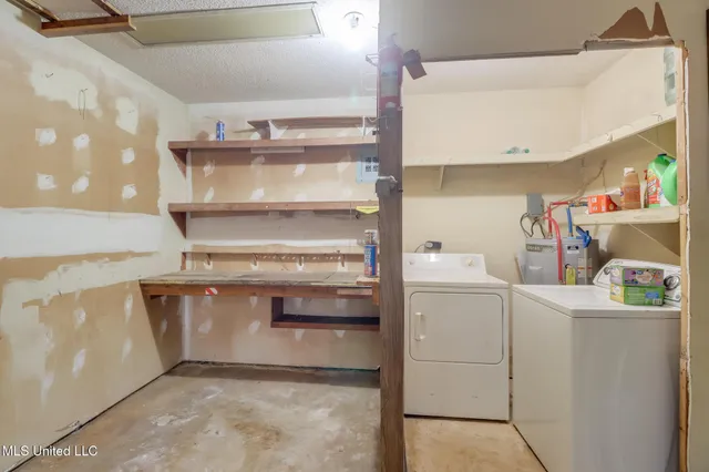 $205,900 | 21 Cottonwood Court, D'Iberville, MS 39540