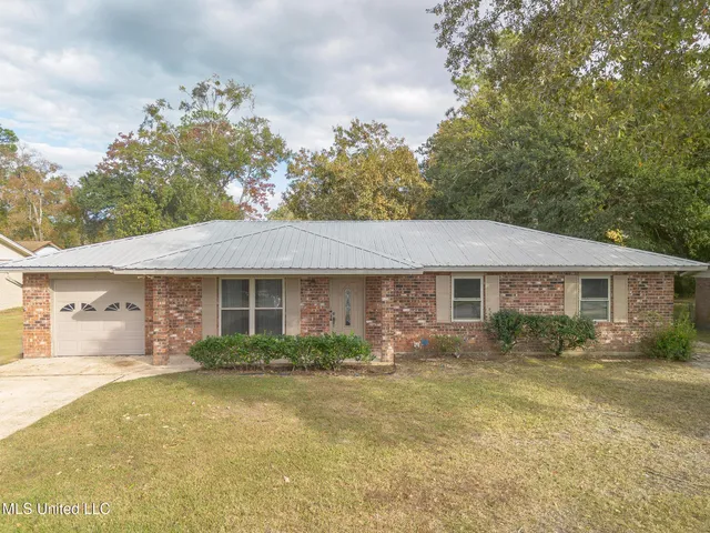 $205,900 | 21 Cottonwood Court, D'Iberville, MS 39540