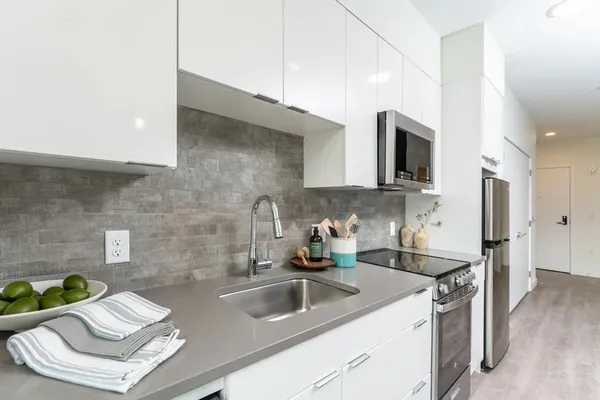 $2,655 | 346 Somerville Avenue, Unit 1, Somerville, MA 02143