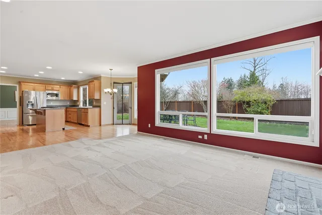 $4,800 | 1748 268th Place Southeast, Sammamish, WA 98075