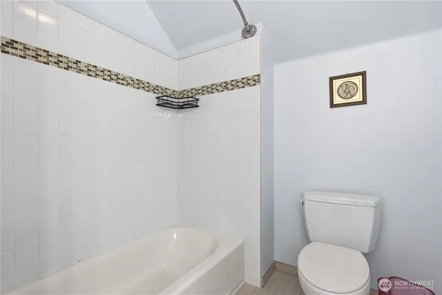 $4,800 | 1748 268th Place Southeast, Sammamish, WA 98075