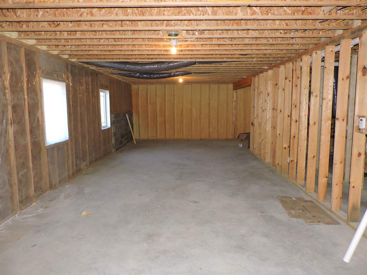 2406 Aspen Ln Road Decorah, IA 52101 - Photo 9 of 12 Gallery Image 9