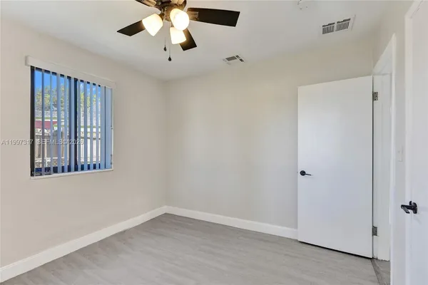 $2,600 | 136 Miami Gardens Road, West Park, FL 33023