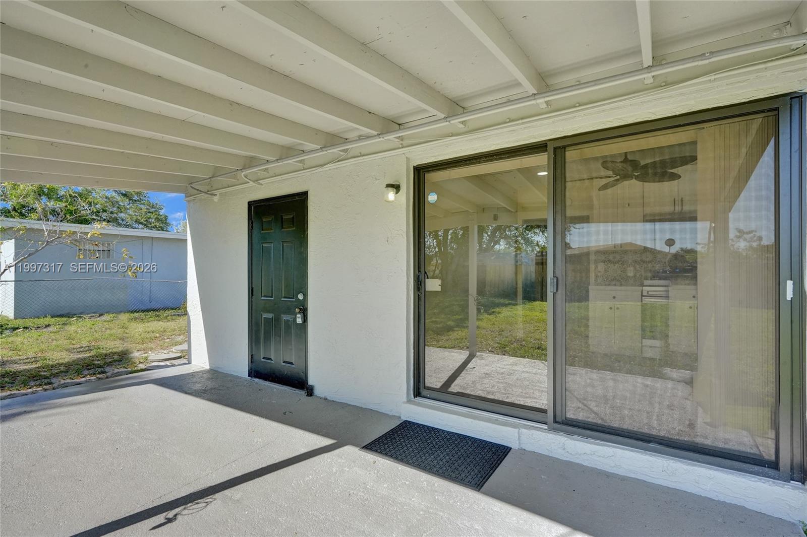 136 Miami Gardens Road West Park, FL 33023 - Photo 35 of 44