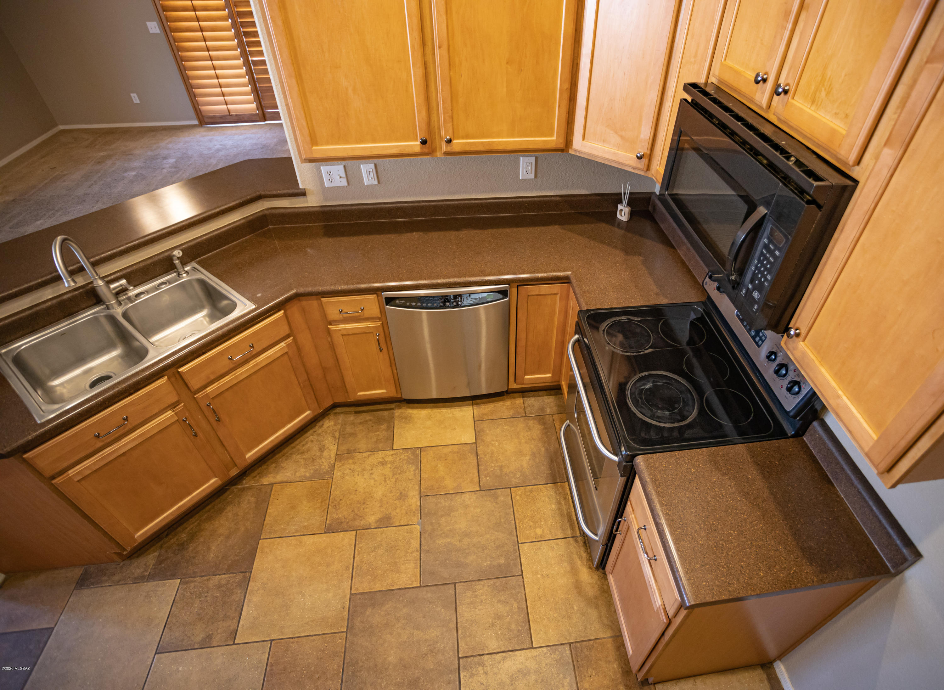 1546 North Old Ranch Road Tucson, AZ 85745 - Photo 12 of 37