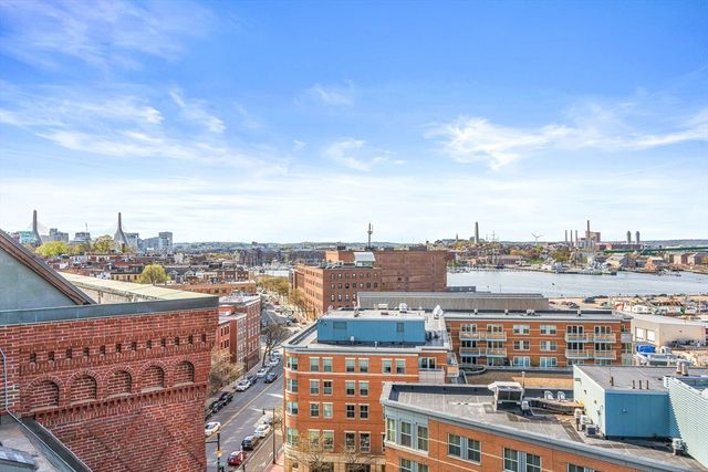 $1,190,000 | 357 Commercial Street, Unit 813, Boston, MA 02109