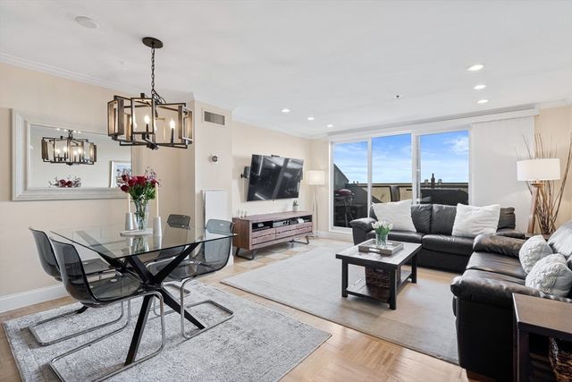 $1,190,000 | 357 Commercial Street, Unit 813, Boston, MA 02109