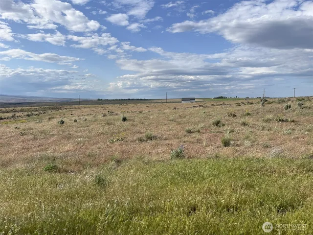 $199,950 | 23290 Southwest Sage Loop, Quincy, WA 98848