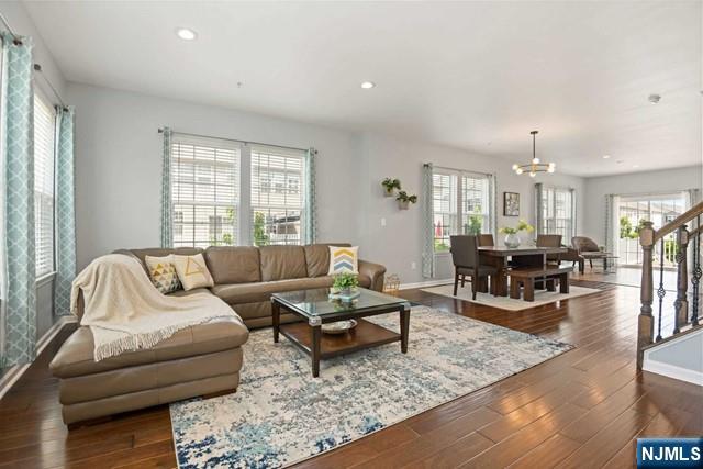 44 Truman Drive Wood-Ridge, NJ 07075 - Photo 3 of 49