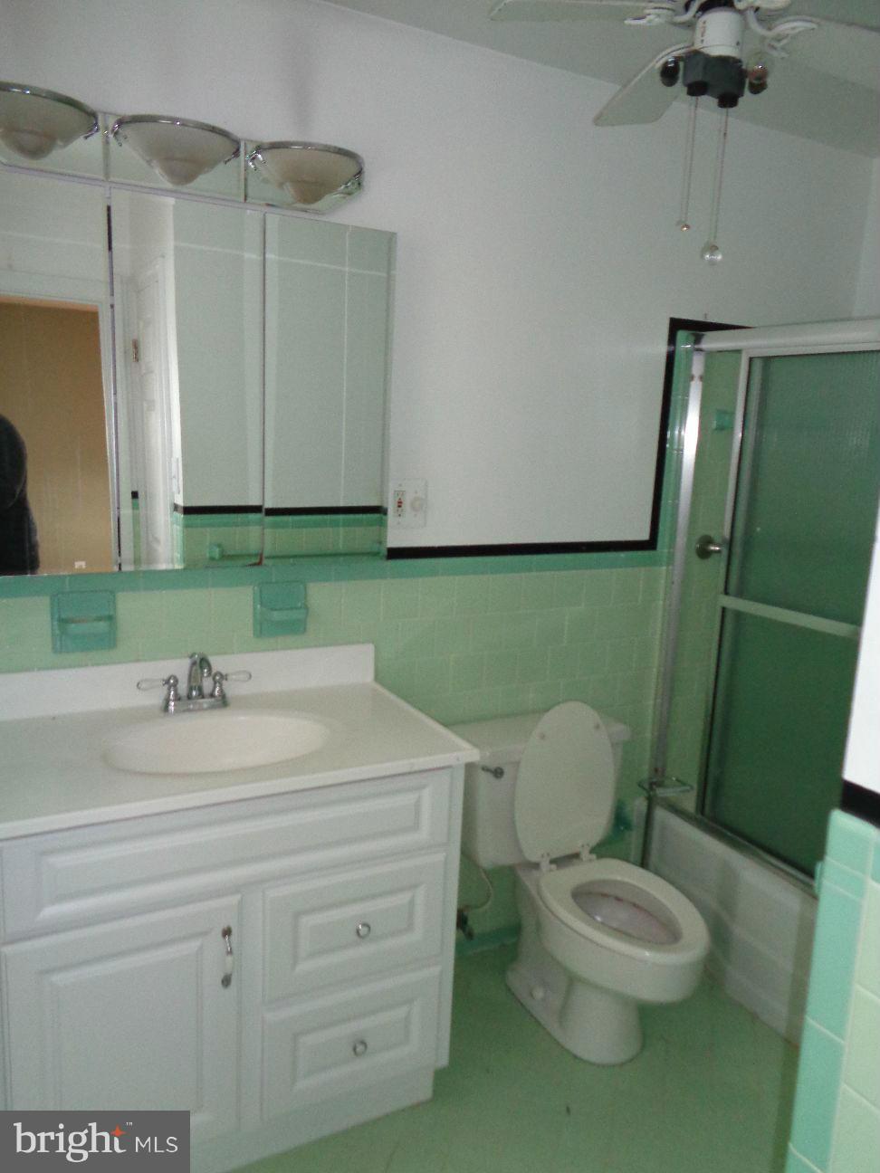 211 Ferndale Road Aberdeen, MD 21001 - Photo 16 of 29 Bath (Master) Main